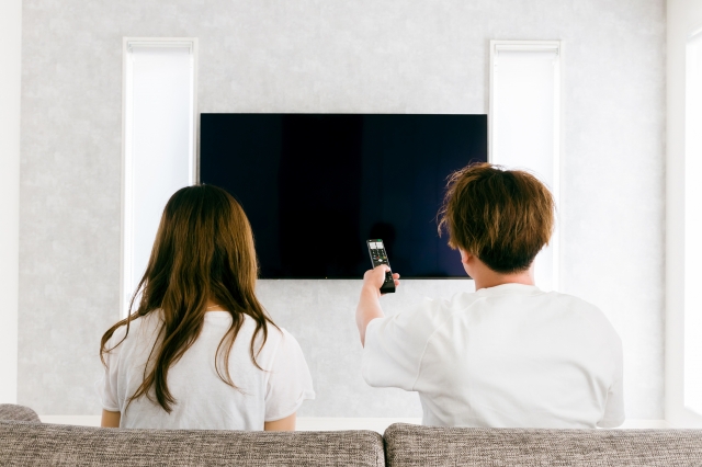 地獄に堕ちるわよ　Netflix　いつから　いつまで　再配信